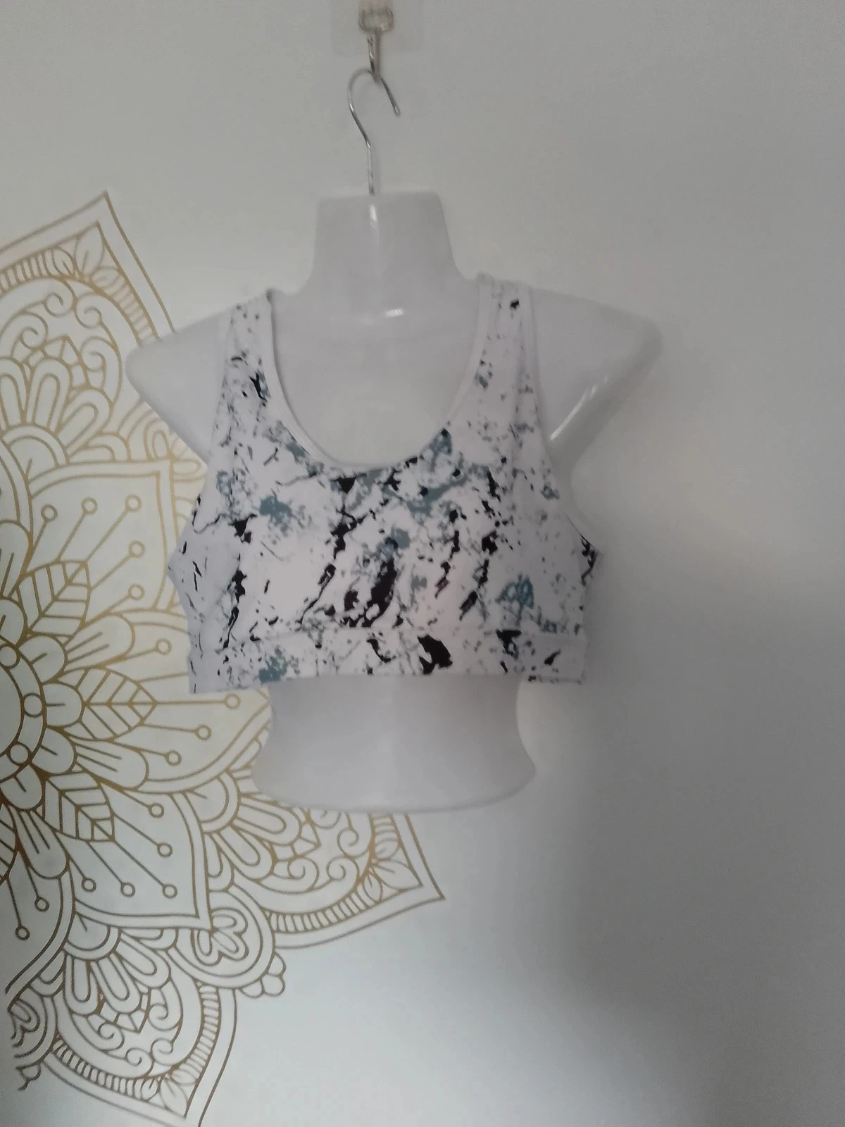 Brassière de sport avec poche dorsale taille 42